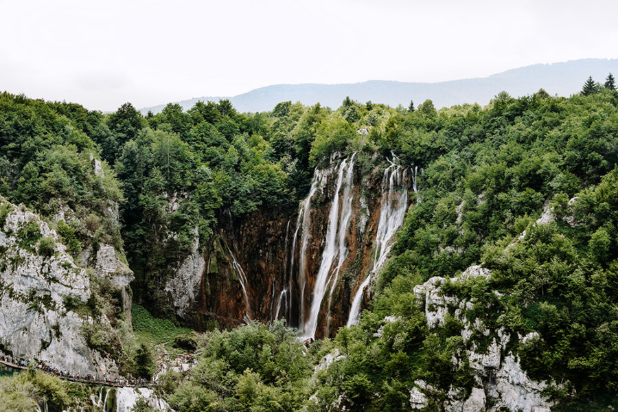 Kroatien: Nationalpark Krka & Plitvicer Seen.